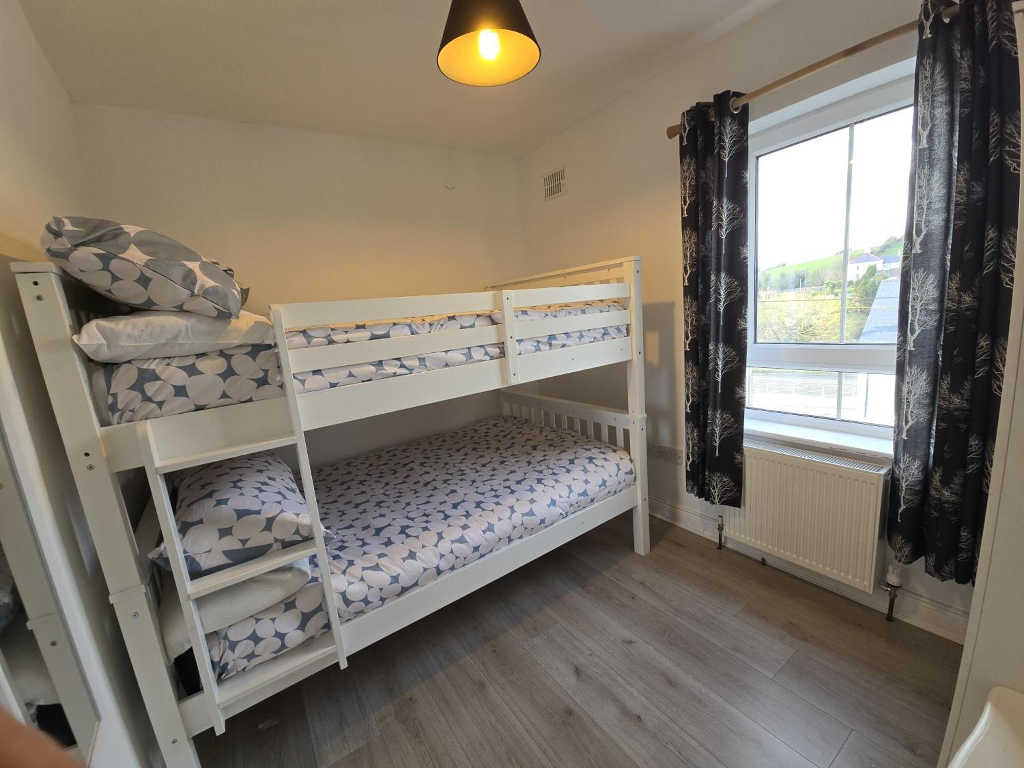 Villa Wild Atlantic Way - Retreat - Sleeps 12 à Ballyshannon Extérieur photo